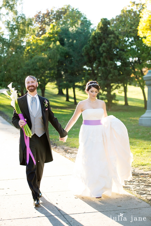 Lifestyle Wedding Photography by Connecticut Wedding Photographer Julia Jane Studios  
